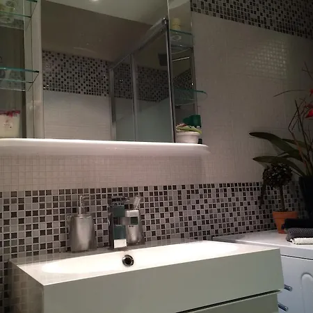 Kibilu - Via Thaon De Revel Apartment Milan Room photo